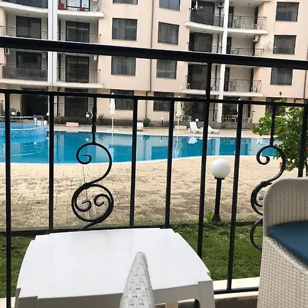 Vacation At Sunny * Slăntjev Brjag