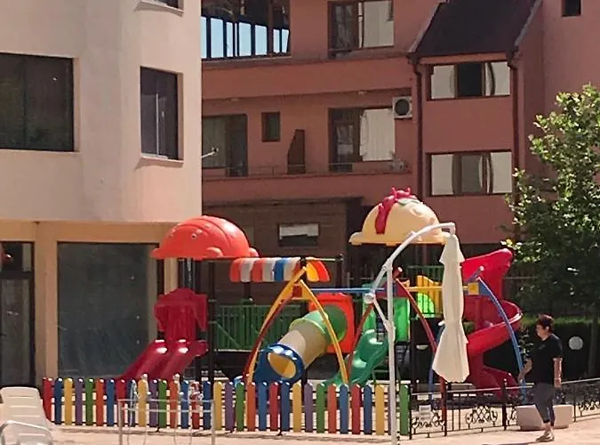 Vacation At Sunny 公寓